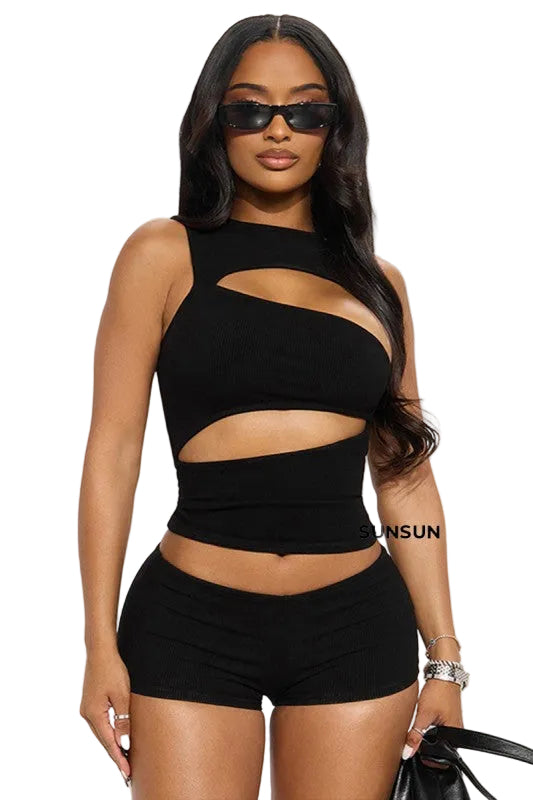 Baddie Cut Out Set