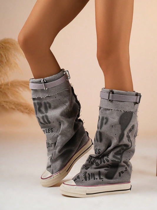 Graphic Style GRAY Boot